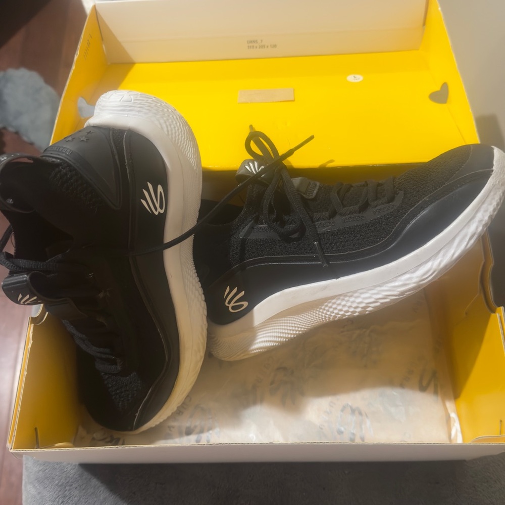 Under Armour Kids Black Sneakers